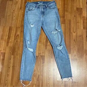 Old Navy Rockstar Super Skinny Ankle mid-rise Jeans Raw Hem Size 2